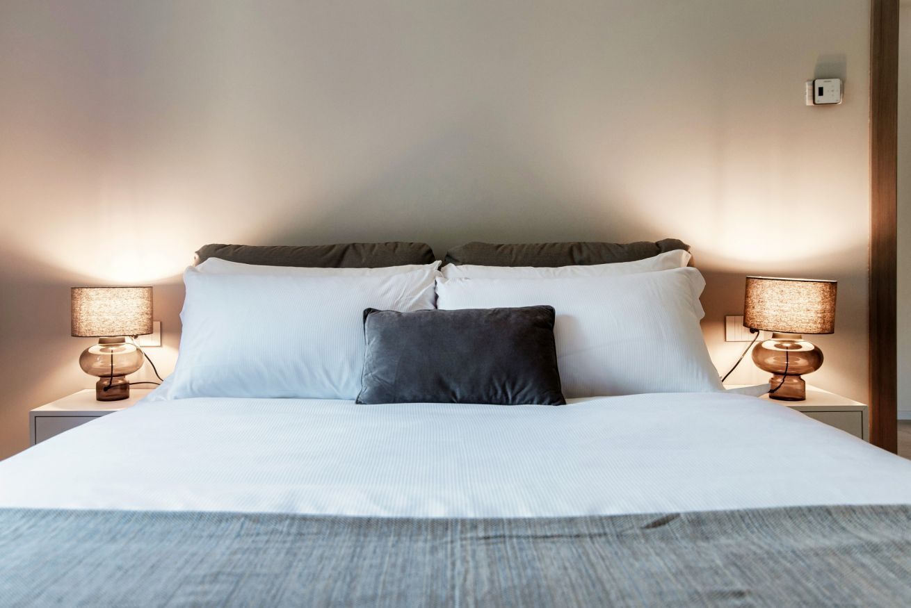 2 habitaciones, tabla de planchar con plancha y wifi gratis 