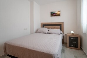3 Schlafzimmer, Bügeleisen/Bügelbrett, Reisekinderbett, kostenloses WLAN