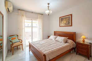 3 sovrum, strykjärn/strykbräda, resesäng och gratis wi-fi