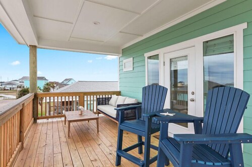 Welcome to Ocean View! New Construction! Completed in 2024! Pet Friendly!