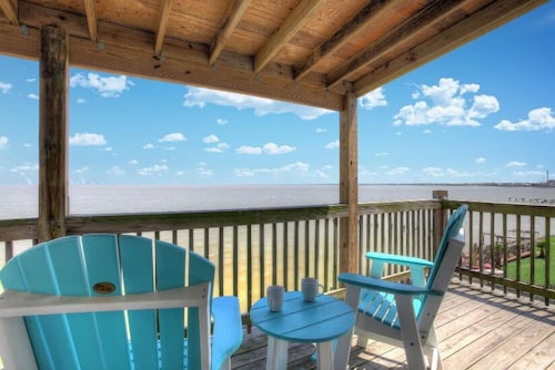 Pelican's Landing--Waterfront Home Close To Kemah Boardwalk!