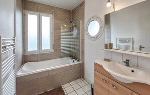 Dusche, Haartrockner