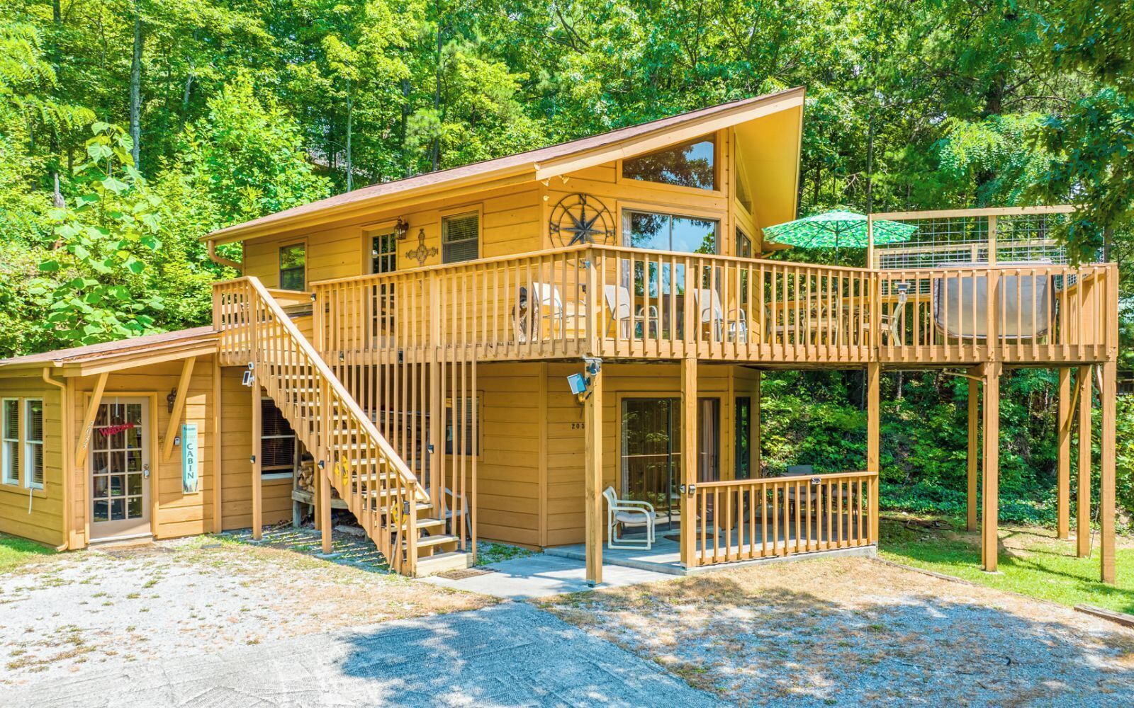 Grand View Mountain Chalet - Hot tub & more! Reviews, Deals