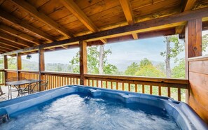 Outdoor spa tub - Mountain views and a cozy hot tub! - Always (Gatlinburg)