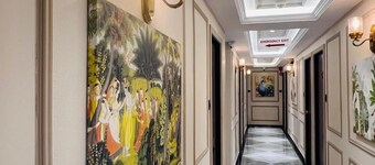 4 Ever Hotel - Surat