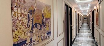 4 Ever Hotel - Surat