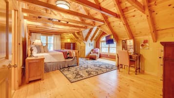 3 bedrooms, desk, free WiFi, bed sheets