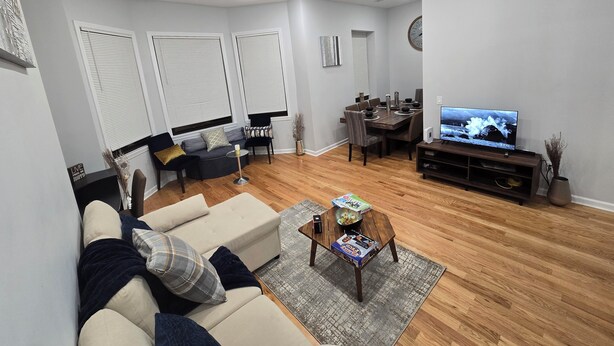 Unclassified image, 1 of 15, button - Family Gathering- Spacious 3-Bedroom Apt (Newark)