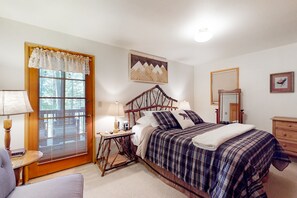 4 chambres, fer et planche à repasser, accès Internet, draps fournis