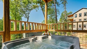 Family Cabin | Tab spa persendirian