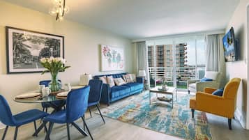 Smart TV, books, computer monitors