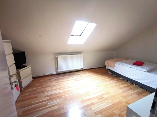 Privat Zimmer in Zwei-Zimmer-Wohnung als 2er WG