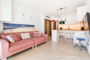 TV - WELCS APARTAMENTO 155 PDA con piscina (Platja d´Aro)