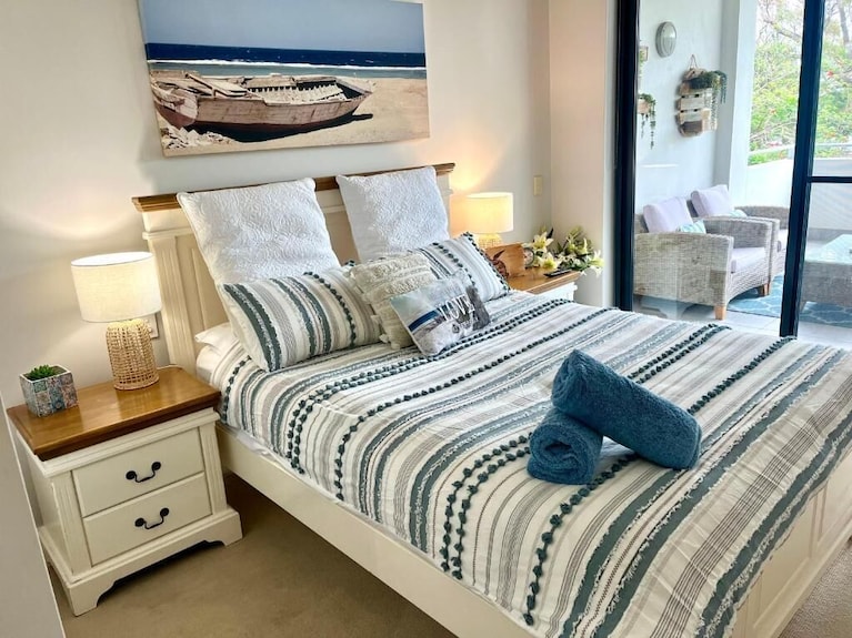 This Luxury Apartment Located On The First Floor - Rockingham