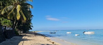 Private 4-Bed Villa La Tourelle, Sleeps 8, Pool