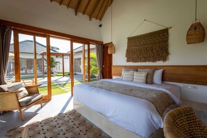 基本別墅 | 2 間臥室、書桌、筆電工作空間、床單