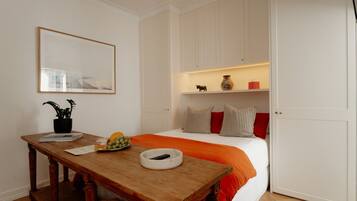 1 sovrum, strykjärn/strykbräda, wi-fi och sängkläder