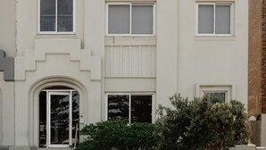 Exterior - Bondi Beach Bliss Studio (Bondi Beach)
