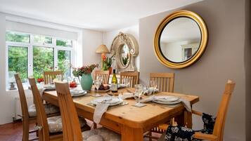 Rumah | 4 kamar tidur