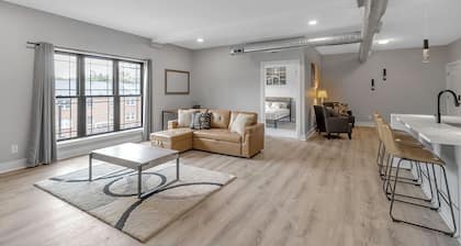 Come stay with us at our Ultra Modern Loft Apartments @ Cornerstone Plaza !!!