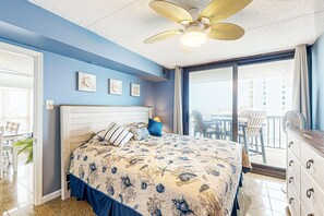 3 slaapkamers, een strijkplank/strijkijzer, internet, beddengoed