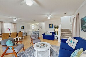 TV, DVD player - Spacious condo with grill, balcony, & firepit - across from the beach (Surfside Beach)