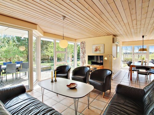 "Alina" - 1km from the sea by Interhome