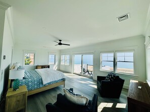 4 bedrooms, travel crib, free WiFi, bed sheets
