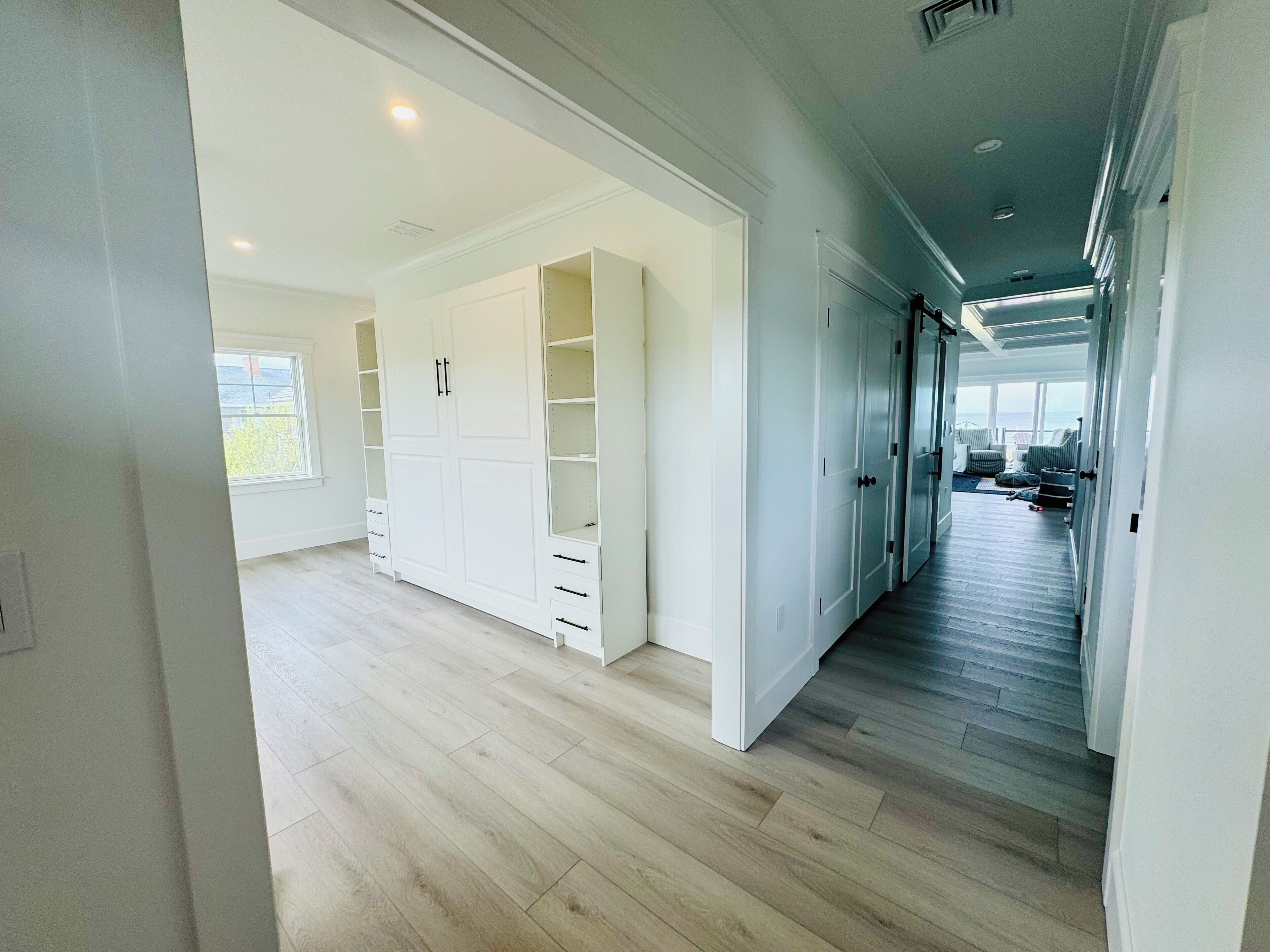Murphy Bed