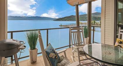 Seasons Waterfront | Pool, Marina, Hot Tub, Spa