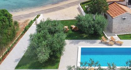 Holiday Home Lovište