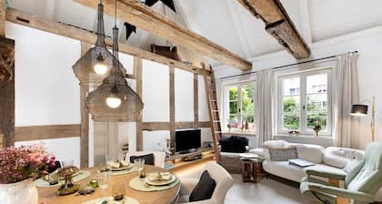 Holiday Home 'Ferienhaus Am Salzwedeler Tor' with Private Terrace, Garden & Wi-Fi