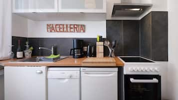 Kühlschrank, Ofen, Herdplatte, Geschirrspüler