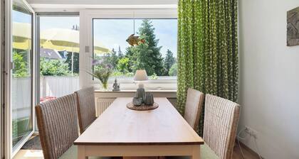 Apartment 'Ferienwohnung Bachem mit Balkon' with Mountain View, Balcony and Wi-Fi