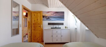 Apartment 'Bachem' with Mountain View and Wi-Fi