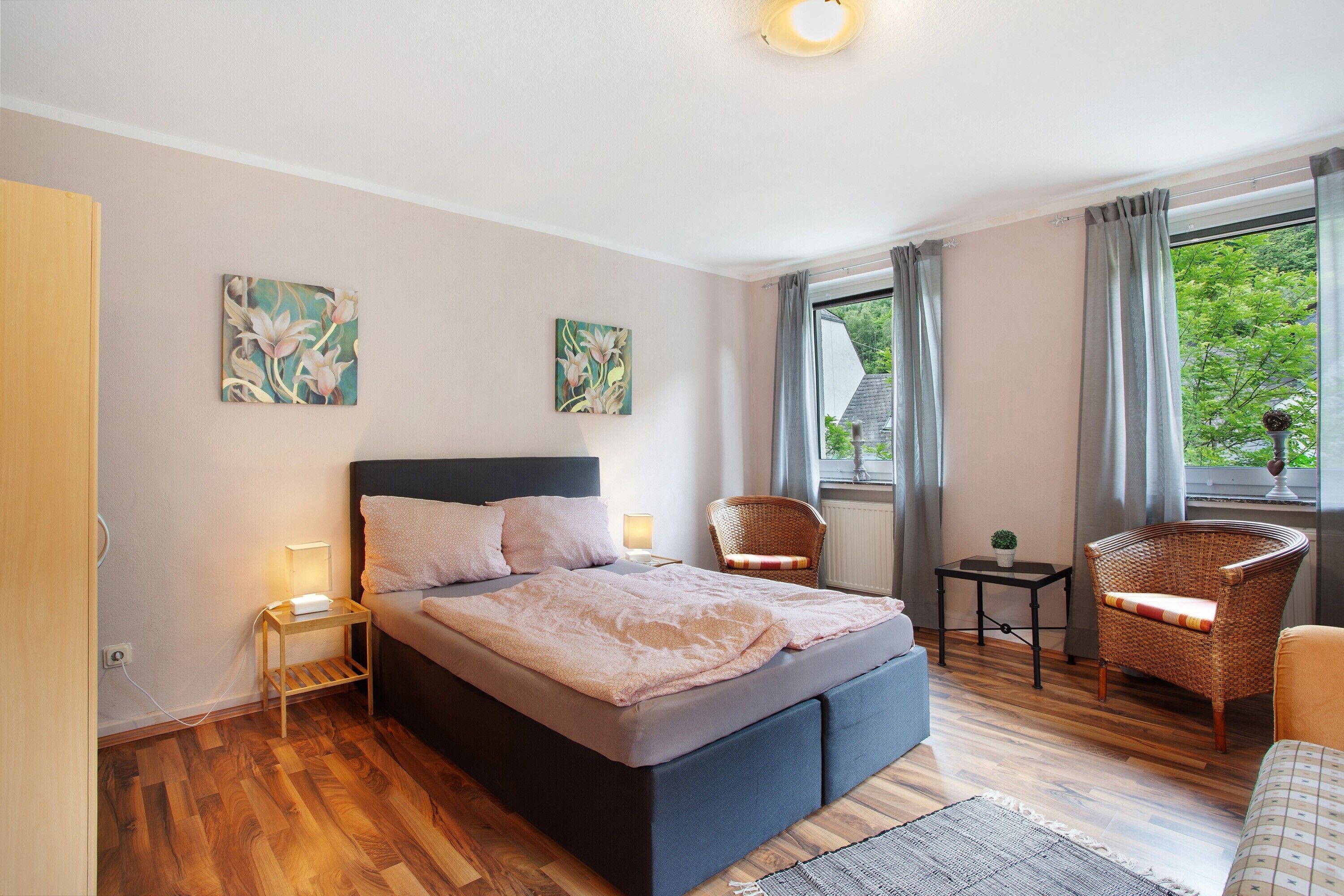 4 bedrooms, free WiFi, bed sheets