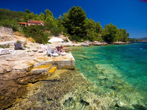 House (Three Bedroom Holiday Home with Terra) | Beach | Beach nearby - Holiday Home Dalmatia Sokolić (Vela Luka)