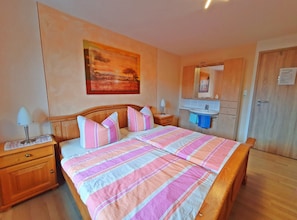 2 soverom, internettilgang og sengetøy