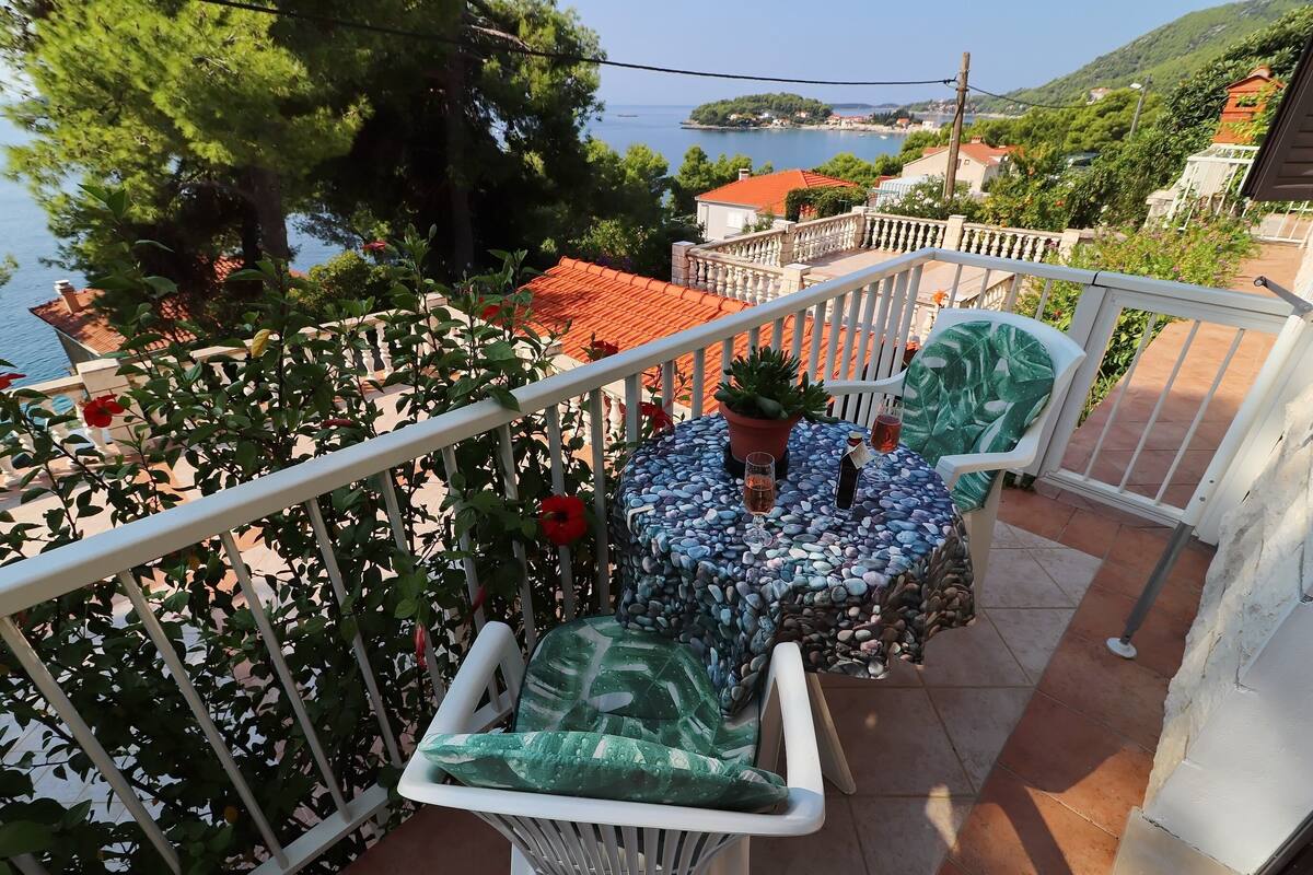 Studio (Studio Apartment with Sea View) | Balkong