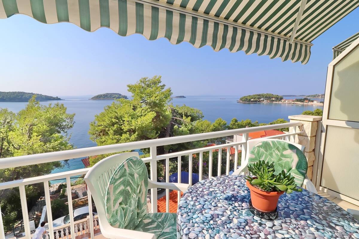 Leilighet (One Bedroom Apartment with Terrace an) | Balkong