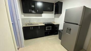 Refrigerador y microondas