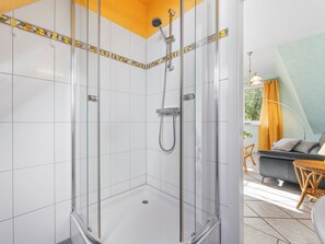 Shower - Holiday apartment with garden next to the beach (Insel Poel)
