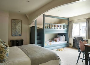 Huis | 9 slaapkamers