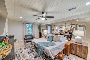 3 soveværelser, strygejern/strygebræt, internetforbindelse, sengetøj