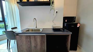 Studio có thiết kế đặc trưng | Bếp riêng