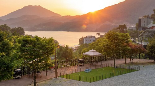 Gapyeong Chagall Spa Pension