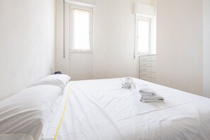 1 室のベッドルーム、WiFi、ベッドシーツ