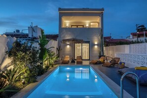 Outdoor pool - Casa Di Calma, Cozy-Modern Villa (Armenoi)