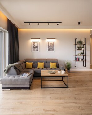 Televisión de pantalla plana