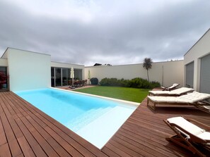 Pool - Beach villa with private pool (25m from Lisbon) (Setúbal)